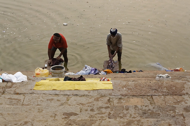 Varasani-Promenade sur le Gange-066